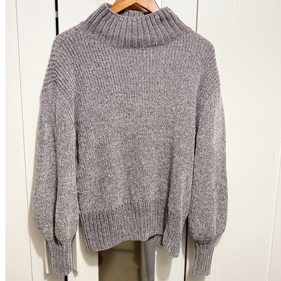 Cynthia Rowley Gray Chenille Turtleneck Sweater Women’s Medium Soft Cozy Knit - Picture 1 of 9